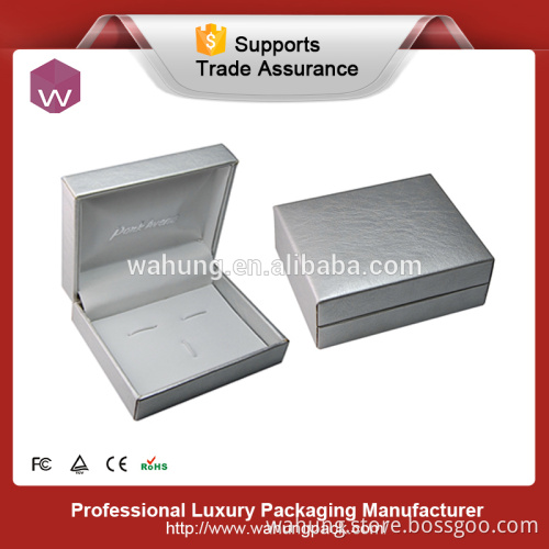 2016 popular classic white plastic cufflink display box (WH-0666)